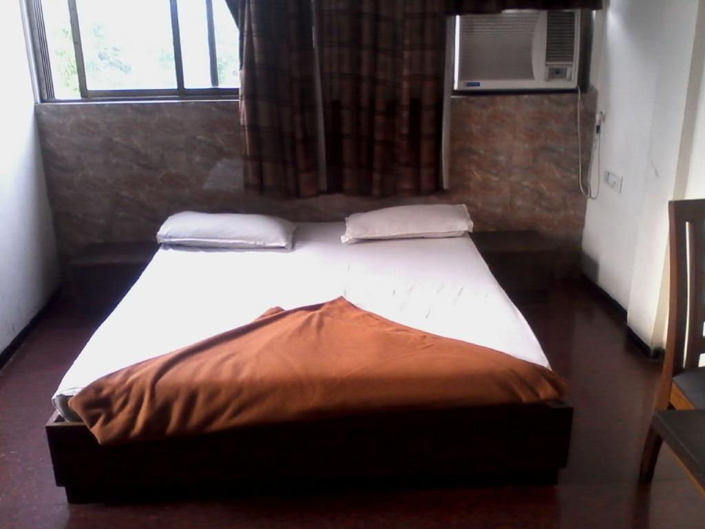 Hotel Jalaja Heritage Thane Exterior foto